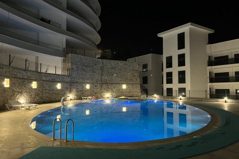 آپارتمان در  Kusadasi ، امارات متحده عربی 3 خوابه ، 130 متر مربع.  شماره 16430 - 21