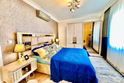 آپارتمان در  Mahmutlar ، امارات متحده عربی 2 خوابه ، 135 متر مربع.  شماره 84166 - 6