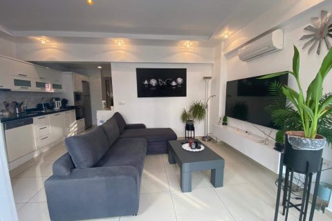 آپارتمان در  Alanya ، امارات متحده عربی 2 خوابه ، 80 متر مربع.  شماره 84691 - 4