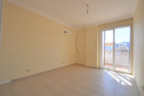 آپارتمان در Tosmur،  Alanya ، امارات متحده عربی 2 خوابه ، 120 متر مربع.  شماره 82969 - 28