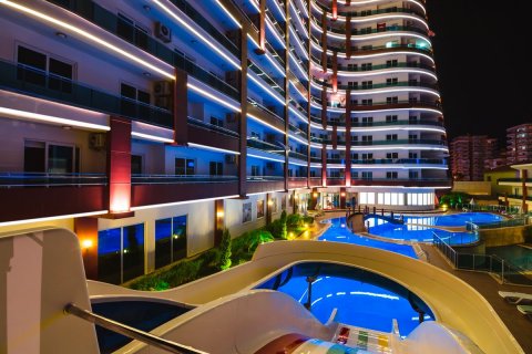 آپارتمان در  Mahmutlar ، امارات متحده عربی 3 خوابه ، 160 متر مربع.  شماره 82313 - 21