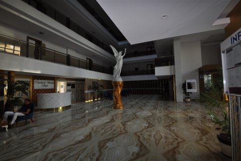 آپارتمان در  Mahmutlar ، امارات متحده عربی 2 خوابه ، 95 متر مربع.  شماره 82967 - 8
