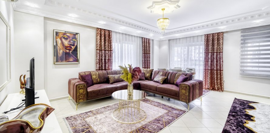 آپارتمان در  Mahmutlar ، امارات متحده عربی 2 خوابه ، 110 متر مربع.  شماره 79794