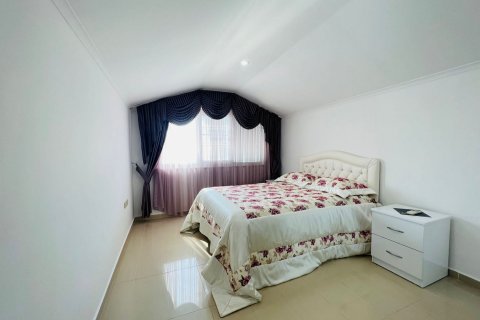 آپارتمان در  Alanya ، امارات متحده عربی 2 خوابه ، 115 متر مربع.  شماره 83013 - 30