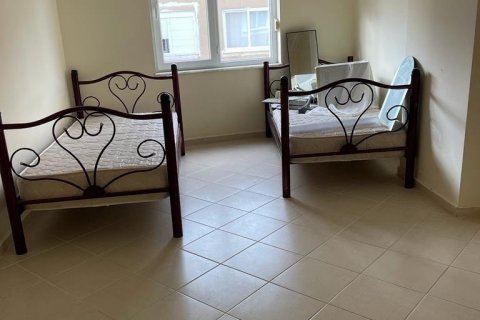 آپارتمان در  Mahmutlar ، امارات متحده عربی 2 خوابه ، 115 متر مربع.  شماره 84705 - 7