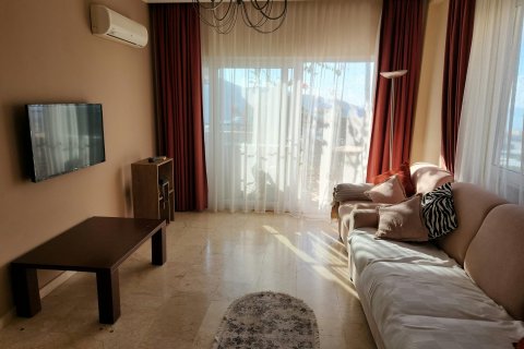 آپارتمان در Kargicak،  Alanya ، امارات متحده عربی 1 خوابه ، 75 متر مربع.  شماره 83031 - 13