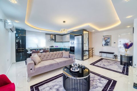 پنت هاس در  Mahmutlar ، امارات متحده عربی 3 خوابه ، 220 متر مربع.  شماره 84886 - 4