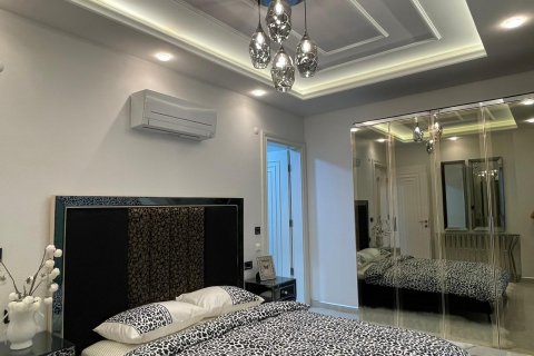 آپارتمان در  Mahmutlar ، امارات متحده عربی 2 خوابه ، 145 متر مربع.  شماره 83074 - 19