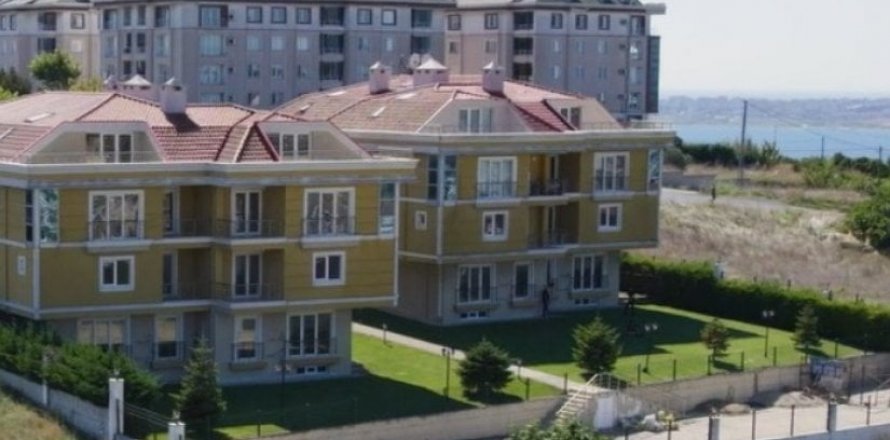 آپارتمان در  Istanbul ، امارات متحده عربی 1 خوابه ، 158 متر مربع.  شماره 42102