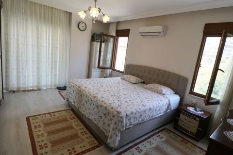 آپارتمان در  Alanya ، امارات متحده عربی 3 خوابه ، 200 متر مربع.  شماره 82983 - 18