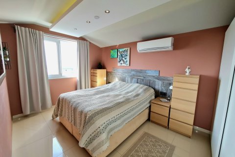 پنت هاس در Tosmur،  Alanya ، امارات متحده عربی 3 خوابه ، 170 متر مربع.  شماره 81342 - 11