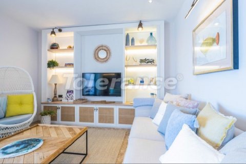 آپارتمان در  Bodrum ، امارات متحده عربی 3 خوابه ، 130 متر مربع.  شماره 83479 - 4