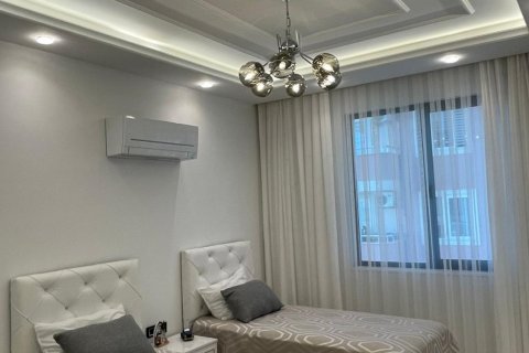 آپارتمان در  Mahmutlar ، امارات متحده عربی 2 خوابه ، 140 متر مربع.  شماره 83075 - 11