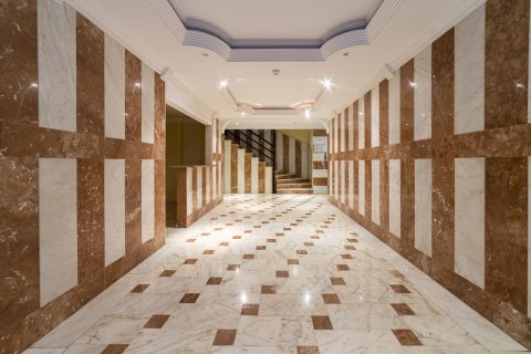آپارتمان در  Mahmutlar ، امارات متحده عربی 2 خوابه ، 130 متر مربع.  شماره 79687 - 21