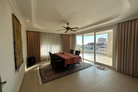 آپارتمان در  Cikcilli ، امارات متحده عربی 2 خوابه ، 135 متر مربع.  شماره 83687 - 11