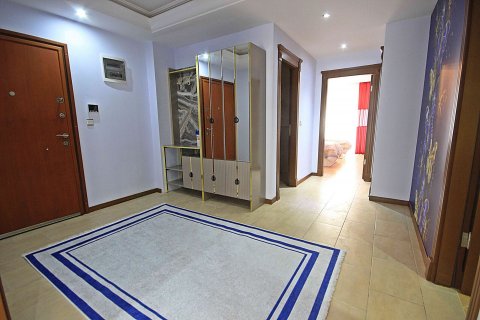 آپارتمان در  Mahmutlar ، امارات متحده عربی 2 خوابه ، 130 متر مربع.  شماره 84370 - 12