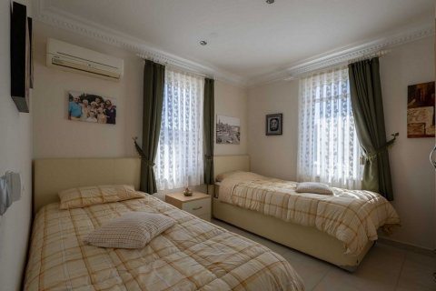آپارتمان در Kargicak،  Alanya ، امارات متحده عربی 3 خوابه ، 140 متر مربع.  شماره 83005 - 25