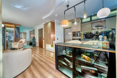 آپارتمان در Tosmur،  Alanya ، امارات متحده عربی 3 خوابه ، 250 متر مربع.  شماره 80118 - 5