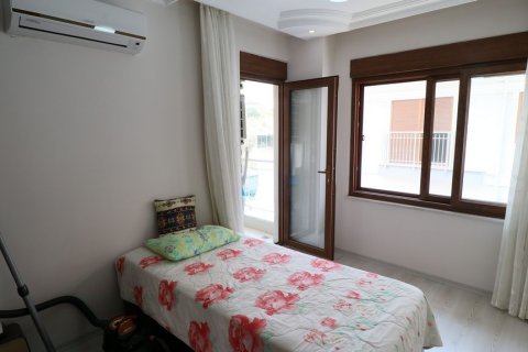 آپارتمان در  Alanya ، امارات متحده عربی 3 خوابه ، 200 متر مربع.  شماره 82983 - 15