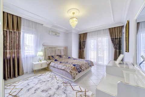 آپارتمان در  Mahmutlar ، امارات متحده عربی 2 خوابه ، 125 متر مربع.  شماره 85287 - 16