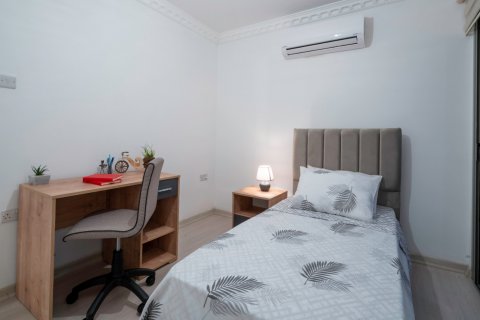 آپارتمان در  Girne ، امارات متحده عربی 2 خوابه ، 97 متر مربع.  شماره 85302 - 9