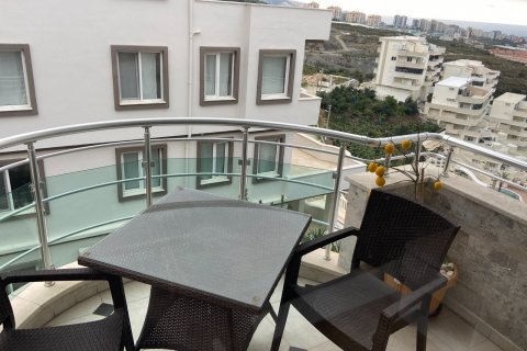 آپارتمان در  Mahmutlar ، امارات متحده عربی 3 خوابه ، 235 متر مربع.  شماره 85631 - 8