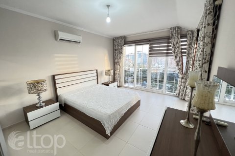 پنت هاس در  Alanya ، امارات متحده عربی 4 خوابه ، 240 متر مربع.  شماره 85678 - 18