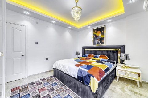 آپارتمان در  Mahmutlar ، امارات متحده عربی 2 خوابه ، 120 متر مربع.  شماره 85289 - 9