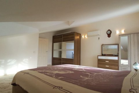 آپارتمان در Bektas،  Alanya ، امارات متحده عربی 3 خوابه ، 170 متر مربع.  شماره 85967 - 2