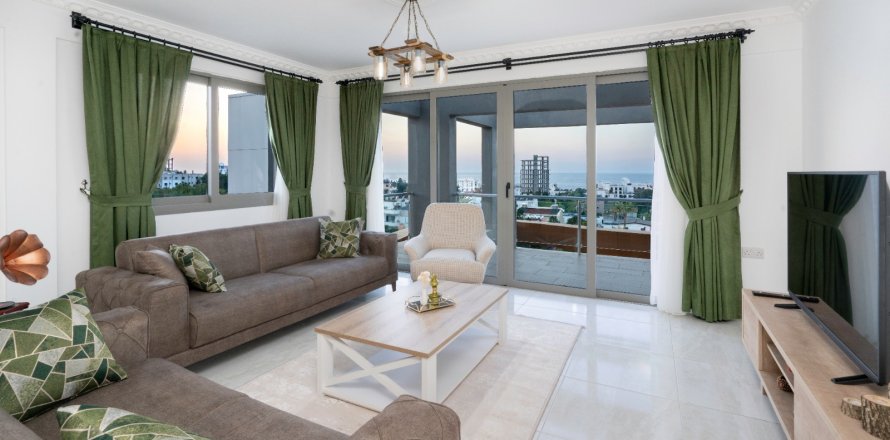 آپارتمان در  Girne ، امارات متحده عربی 2 خوابه ، 97 متر مربع.  شماره 85302