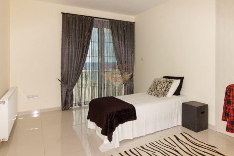 ویلا در  Girne ، امارات متحده عربی 3 خوابه ، 360 متر مربع.  شماره 85696 - 23