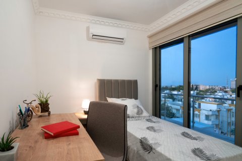 آپارتمان در  Girne ، امارات متحده عربی 2 خوابه ، 97 متر مربع.  شماره 85302 - 6