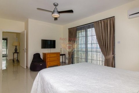 ویلا در  Girne ، امارات متحده عربی 3 خوابه ، 360 متر مربع.  شماره 85696 - 22