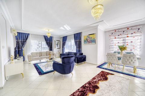 آپارتمان در  Mahmutlar ، امارات متحده عربی 2 خوابه ، 125 متر مربع.  شماره 85287 - 9