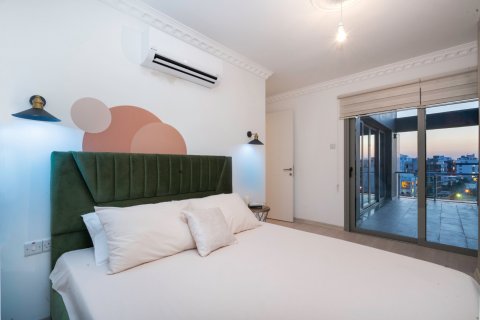 آپارتمان در  Girne ، امارات متحده عربی 2 خوابه ، 97 متر مربع.  شماره 85302 - 3