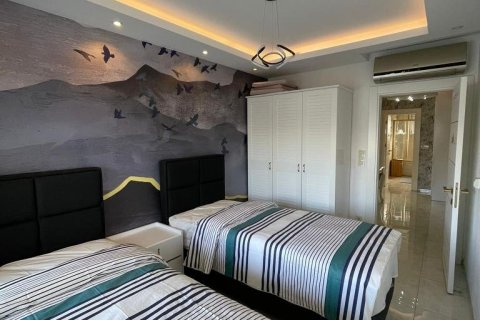 آپارتمان در  Mahmutlar ، امارات متحده عربی 2 خوابه ، 120 متر مربع.  شماره 85674 - 30