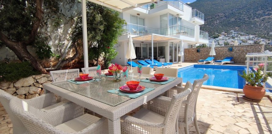 3+1 Villa  i Kalkan, Antalya, Tyrkia Nr. 42794