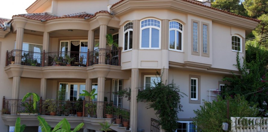 7+2 Villa  i Marmaris, Mugla, Tyrkia Nr. 40790
