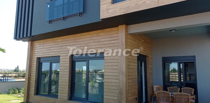 5+1 Villa  i Antalya, Tyrkia Nr. 34687