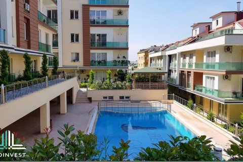 5+1 Leilighet  i Istanbul, Tyrkia Nr. 64782 - 3