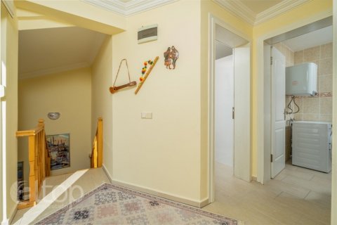 3+1 Takleilighet  i Alanya, Antalya, Tyrkia Nr. 70803 - 9