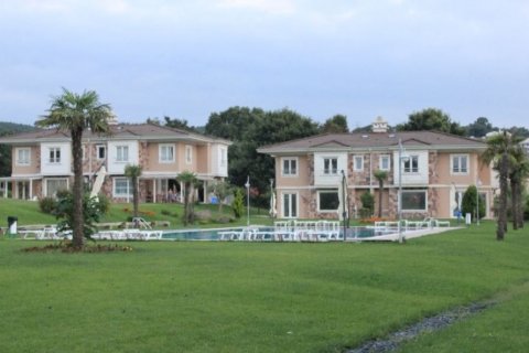 5+1 Villa  i Sariyer, Istanbul, Tyrkia Nr. 68658 - 1