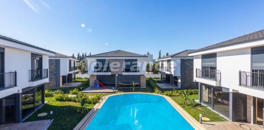 5+1 Villa  i Antalya, Tyrkia Nr. 41157