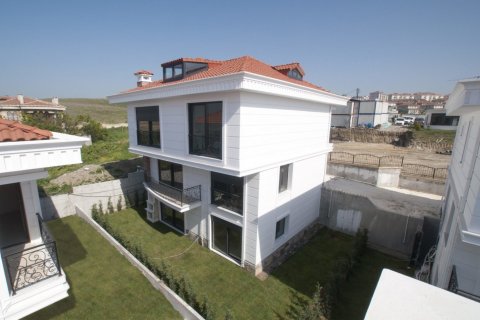 3+1 Leilighet  i Istanbul, Tyrkia Nr. 81755 - 3