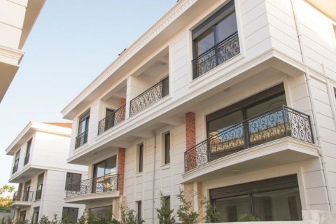 2+3 Villa  i Istanbul, Tyrkia Nr. 41918 - 2