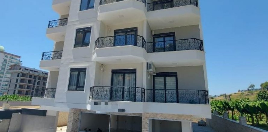 3+1 Takleilighet  i Mahmutlar, Antalya, Tyrkia Nr. 82826