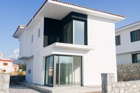 Villa  i Alsancak, Girne,  Nr. 12960 - 6