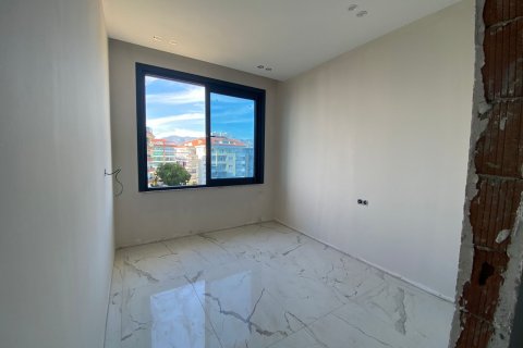 2+1 Lägenhet i Emarine, Alanya, Antalya, Turkiet Nr. 32638 - 4