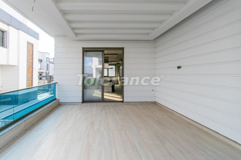 3+1 Villa  i Lara, Antalya, Turkiet Nr. 3832 - 14