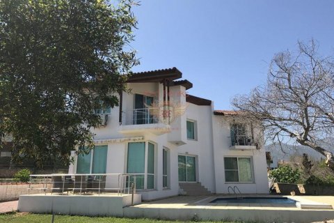 3+1 Villa  i Girne,  Nr. 48012 - 1